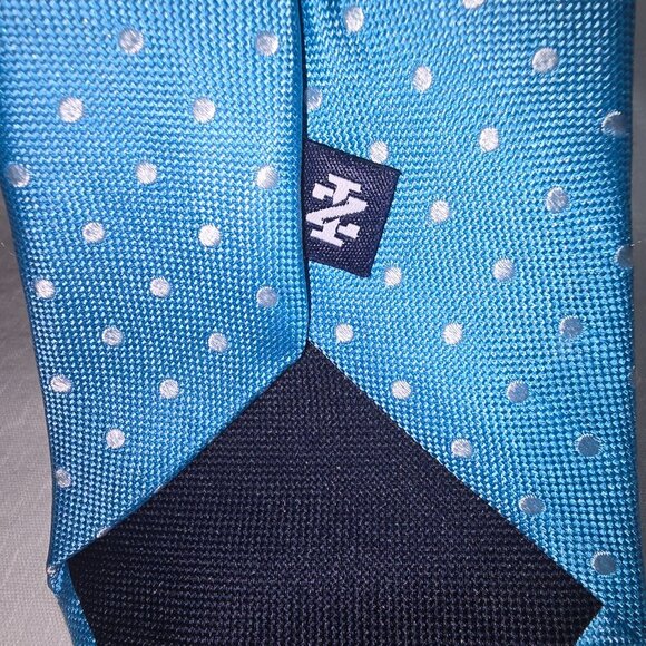 IZOD  MENS SILK TIE VIBRANT BLUE WITH WHITE DOTTED PATTERN EUC - Picture 5 of 5